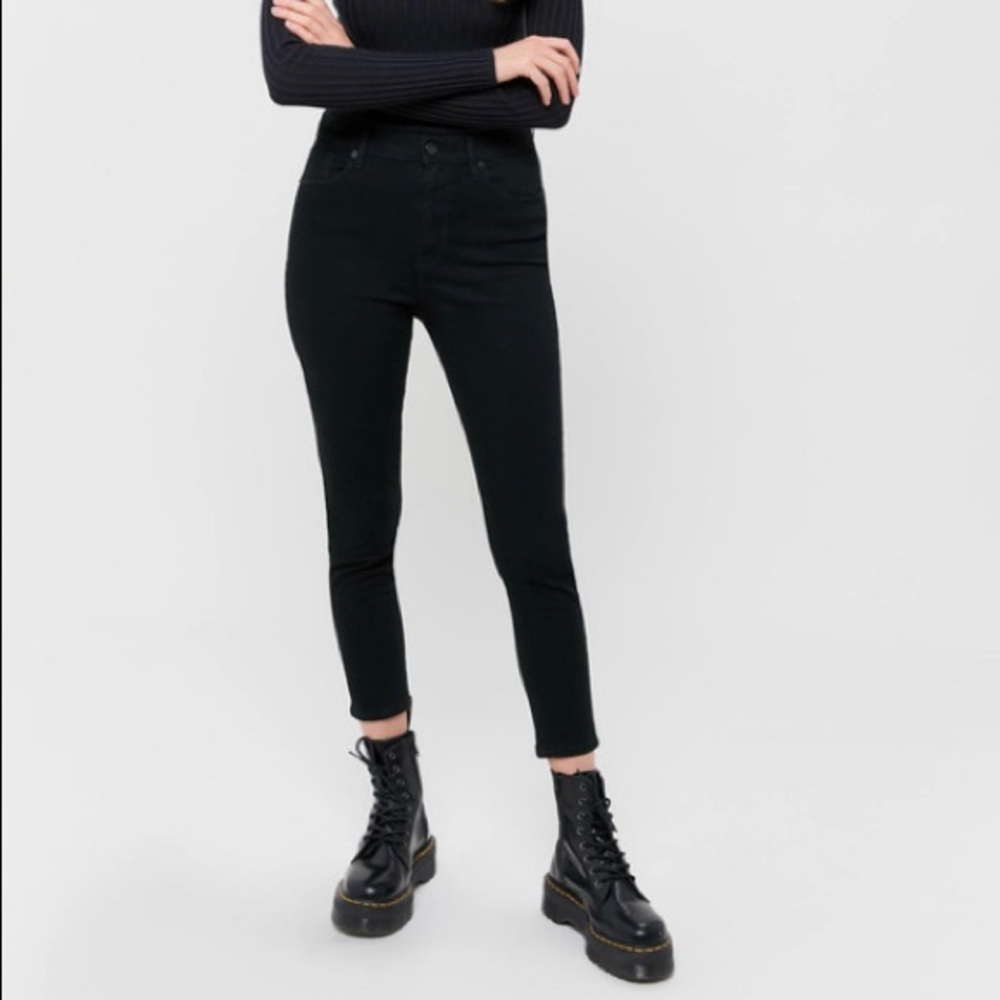 BDG Urban Outfitters Twig Grazer High-Waisted Skinny Jean Black